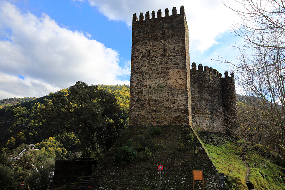 Lousã_CASTELO-DE-AROUCE